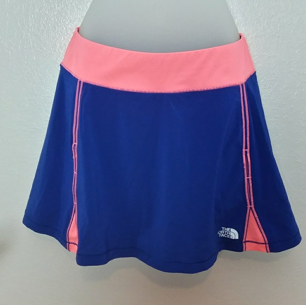 THE NORTH FACE Tennis/Running Skirt Shorts Under